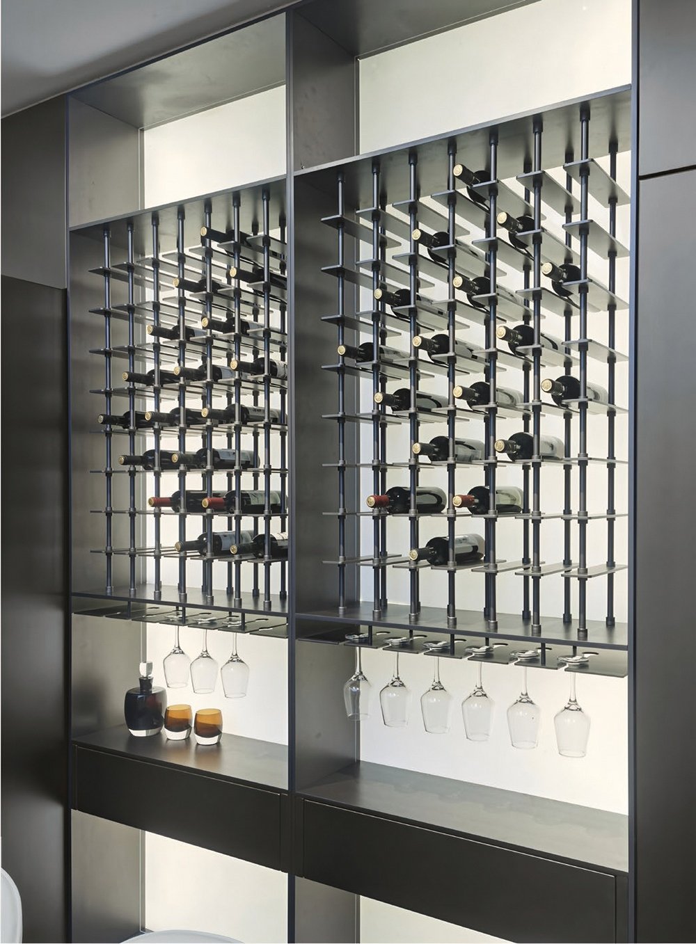 Milan wine rack