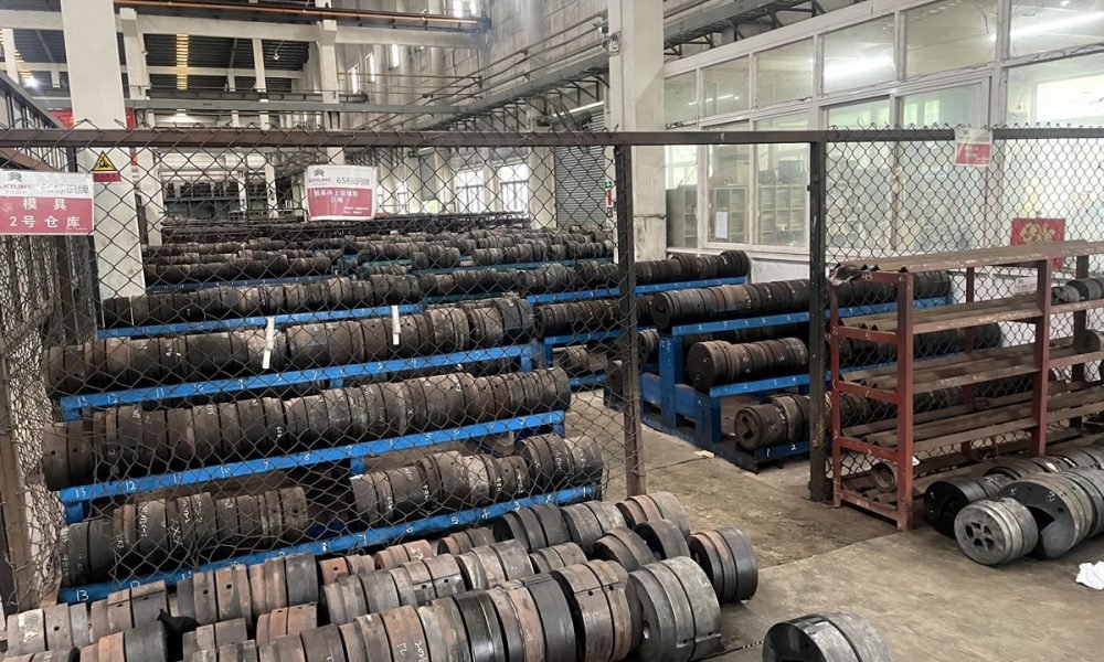 Mould warehouse